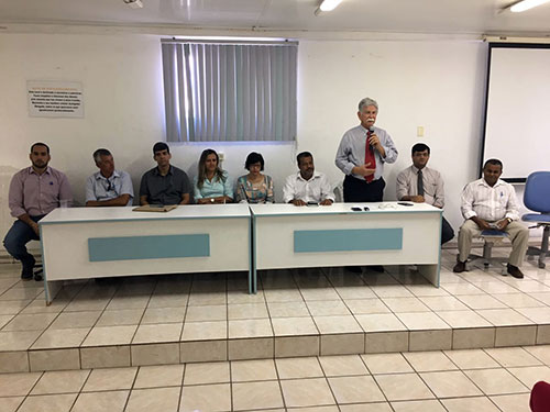 Eduardo Vasconcelos faz sua primeira reunião de trabalho na manhã desta segunda-feira (02)