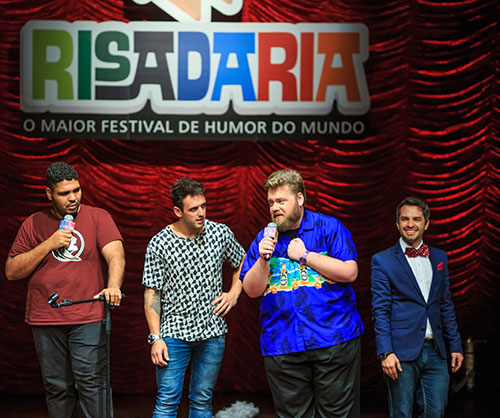 Turnê nacional do Festival Risadaria de Humor retorna a Salvador