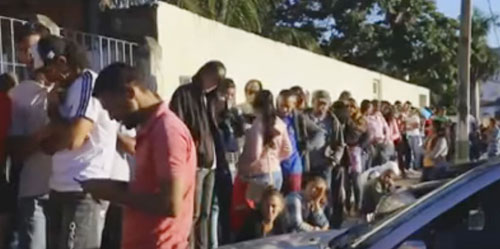 Tanhaçuenses criticam o prefeito por não ter cartório eleitoral no município