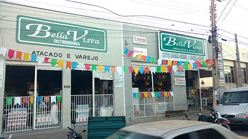 Ornamente a sua festa junina com os artigos da Bella Vista Embalagens e Festas