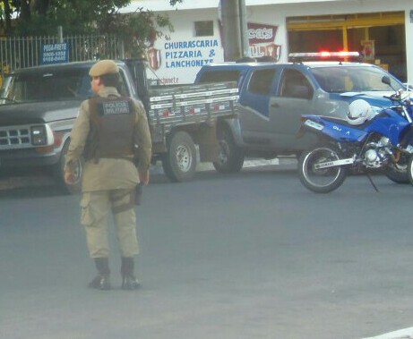 Polícia intensifica blitz no centro da cidade, o principal alvo são as motocicletas 