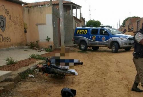 Dois indivíduos morrem em troca de tiros com a polícia em Bom Jesus da Lapa