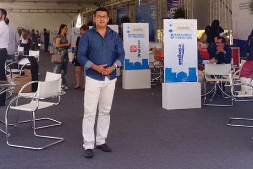 Gil Rocha participa do 5º Encontro de Prefeitos promovido pela UPB