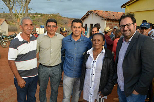 Prefeito de Guajeru e Condeúba se unem para viabilizar benefícios para a Caatinga, localidade que faz divisa entre os municípios