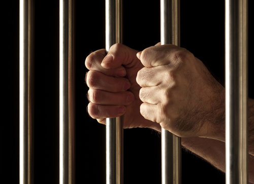 Três homens incluindo um policial militar foram presos em Guanambi