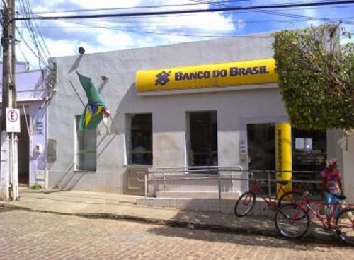 Sapeaçu: Grupo arromba banco em ação frustrada; quadrilha foge pela BR-101