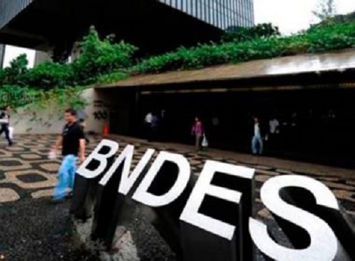 PF aponta quase 2 mil empresários que recebiam Bolsa Família