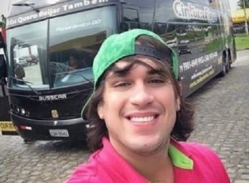 Dilma Rousseff cogitou deixar o PT e criar governo suprapartidário, diz jornal