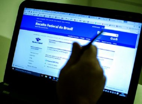 Receita paga último lote de restituição do IRPF 2017 nesta sexta