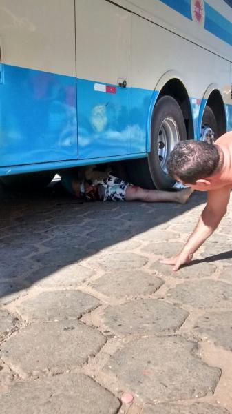 Igaporã: Dono de Pizzaria morre após ser atropelado por ônibus da Novo Horizonte