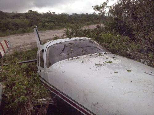 Avião de família de empresários brumadenses faz pouso forçado após pane