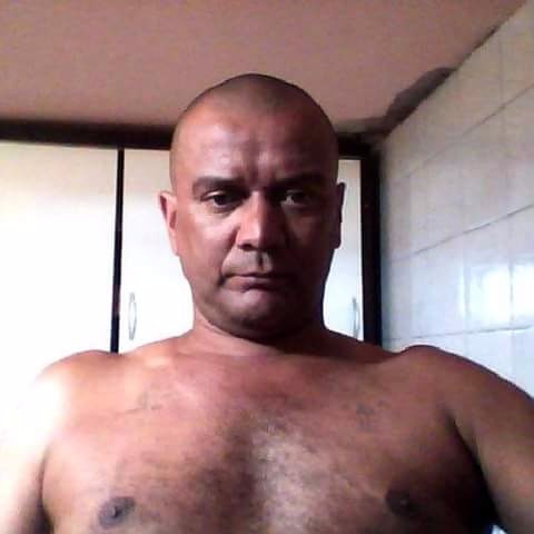 GUANAMBIENSE É MORTO EM CAETITÉ COM QUATRO TIROS