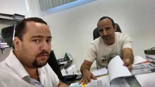 Associação de moradores do Bairro Dr. Juracy se reúne com secretário em busca de benefícios