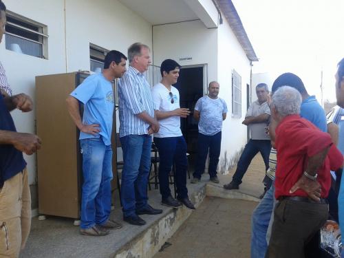 VITOR BONFIM VISITA USINA DE BENEFICIAMENTO EM BRUMADO E OUVE REIVINDICAÇÕES DOS LEITEIROS