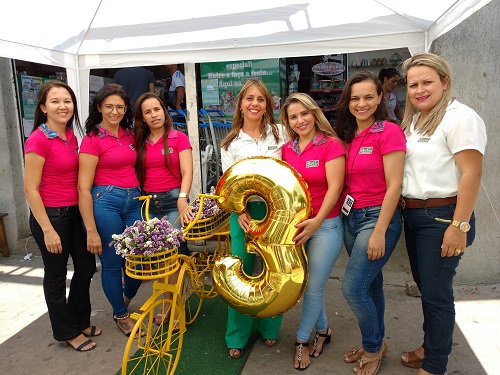 A Bella Vista comemorou seu terceiro aniversário em Brumado e presentou os seus clientes com muitas novidades