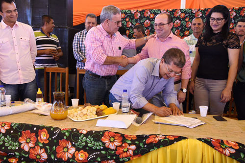 Ações e emendas contribuem para a agricultura familiar de Jânio Quadros