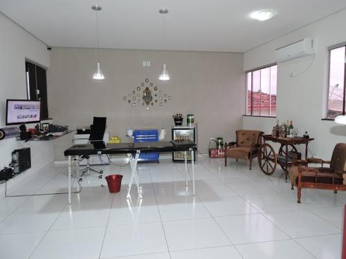 Leo Trindade Tattoo, o estúdio de tatuagens e piercings completo, perto de você