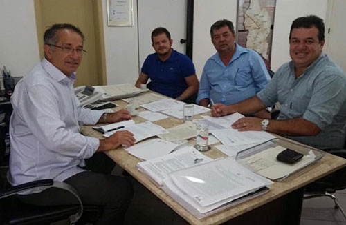 Deputado consegue recurso para implantação de Adutora que levará água para Guajeru e Rio do Antônio