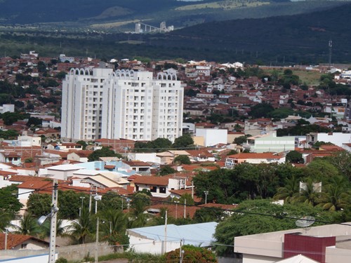 Homem é detido por populares após sair de lanchonete sem pagar a conta