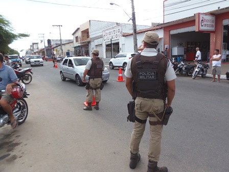 Multa por direção perigosa vai custar quase R$ 2.000 a partir deste sábado (1º).