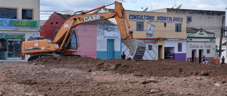 Reconstrução da Praça Rodrigues de Souza em Barra da Estiva custará mais de 444 mil reais