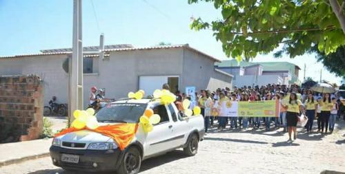 Passeata em Guajeru conscientiza população sobre o Combate ao Abuso e a Exploração Sexual de Crianças