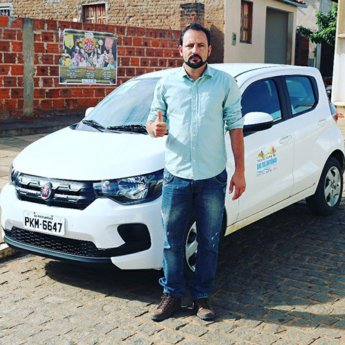 Prefeitura adquire veículo novo para servir à Secretaria de Agricultura de Rio do Antônio