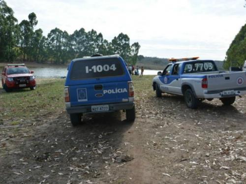 Jovem morre afogado durante batismo religioso em lagoa de Vitória da Conquista
