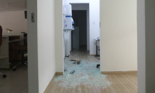 Vereador arromba gabinete e ameaça presidente da Câmara Municipal