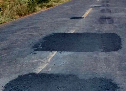 Operação tapa – buraco é realizada na Ba – 142, trecho entre Tanhaçu e Ituaçu