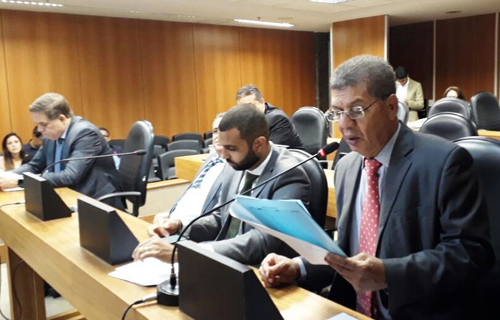 Projeto de Zé Raimundo que define critérios para nomes de ruas e escolas é aprovado na CCJ