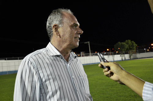 Prefeito Aguiberto confirma atrações musicais no aniversário de Brumado