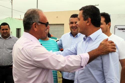Governador Rui Costa confirma ao prefeito Aguiberto que a UTI de Brumado será inaugurada na segunda quinzena de dezembro