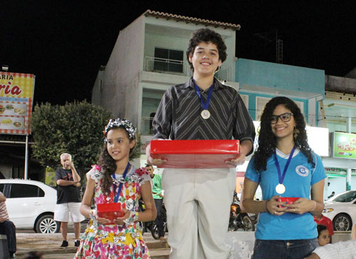 Foi realizado o III Concurso de poesias promovido pela ALAB em Brumado