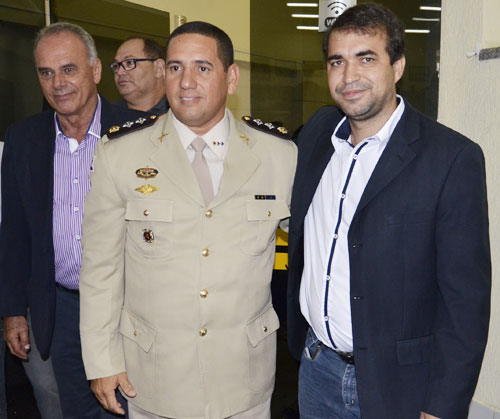 Presidente do legislativo Alessandro Lôbo participa de cerimônia de passagem de comando da 34ª CIPM