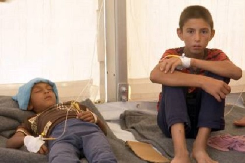 Intoxicação alimentar afeta 800 refugiados em abrigo no Iraque