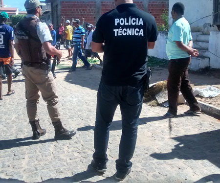 Homem é encontrado morto dentro da própria residência em Aracatu