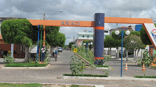 Ex-prefeita de Araci é acionada por não prestar contas de aplicação de recursos do FNAS