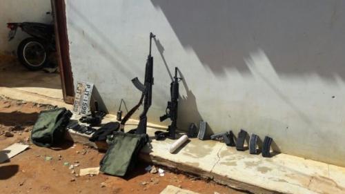 Assalto a banco de Boa Nova: Após confronto com a polícia dois bandidos morrem e um fica ferido