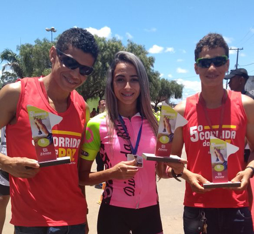 Atletas brumadenses se destacam em corrida de Barra do Choça