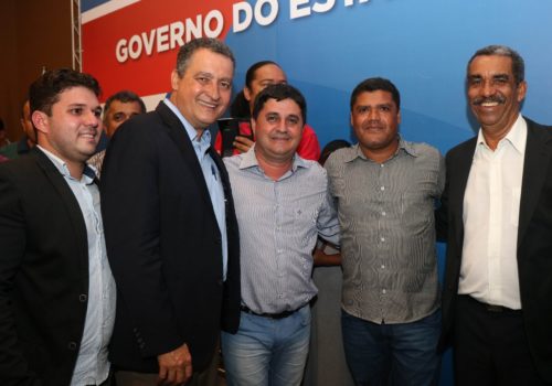 Prefeito de Barra da Estiva celebra novos convênios com o Governo do Estado