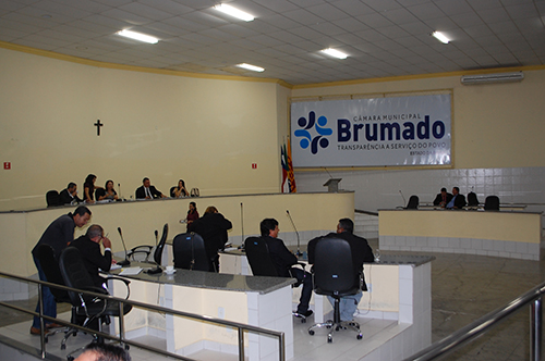Projeto de bolsas de estudos da prefeitura de Brumado foi apresentado na Câmara
