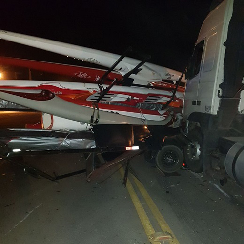 Competidores de canoagem sofrem Acidente no trevo que liga a BR-030 à BA-262 em Brumado