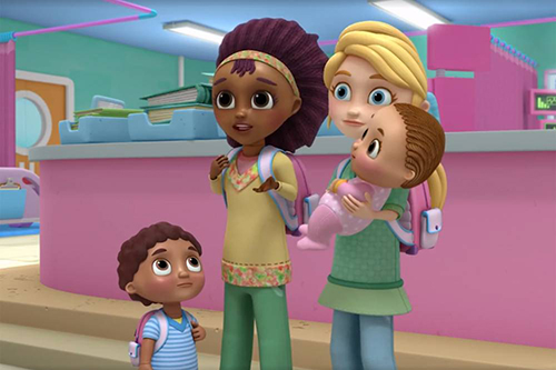 Disney mostra na TV primeiro “casal lésbico inter-racial” em desenho
