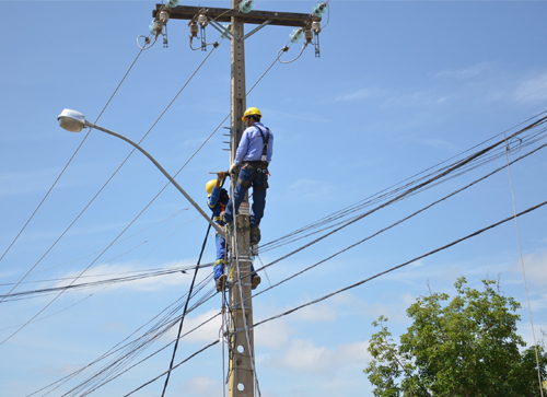 Moradores de Guajeru ficaram mais de seis horas sem energia