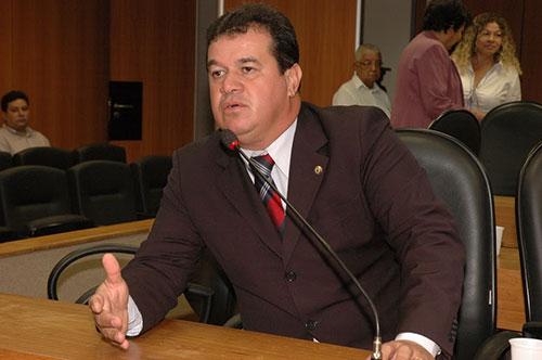 Deputado Marquinho Viana propõe atualização em limites de Érico Cardoso e Rio de Contas