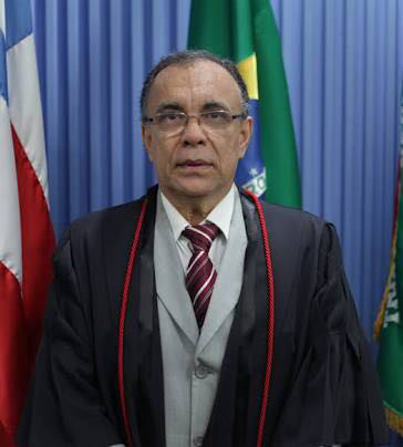 Desembargador Lourival Trindade será homenageado com título de cidadão brumadense de autoria do vereador Léo Vasconcelos