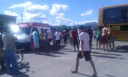 Motociclista livramentense  morre ao colidir no fundo de Ônibus Escolar