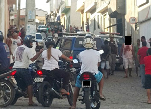 Homem é preso em flagrante ao tentar furtar combustível de carreta em Brumado