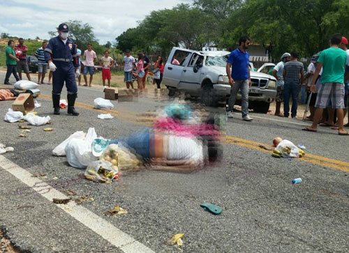 Três pessoas morrem em grave acidente na BA - 142, próximo a Sussuarana